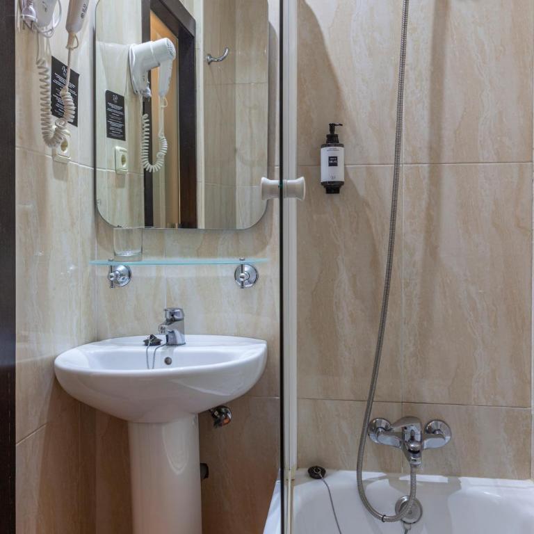 Hotel Macià Plaza - Single Room - 2