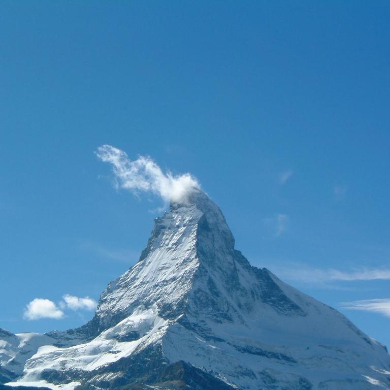 Strahlhorn - Apartment mit Blick auf die Berge - 3