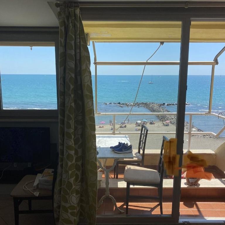 Wonderful front sea - Appartamento con 2 Camere da Letto - 2