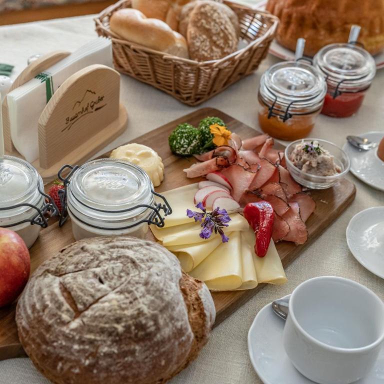 Erlebenswert Bauernhof Gruber - Doppelzimmer mit Balkon (3 Erwachsene) - 18