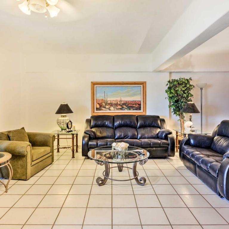 Chic Cabo San Lucas Getaway < 2 Miles to Beaches! - Apartamento - 4