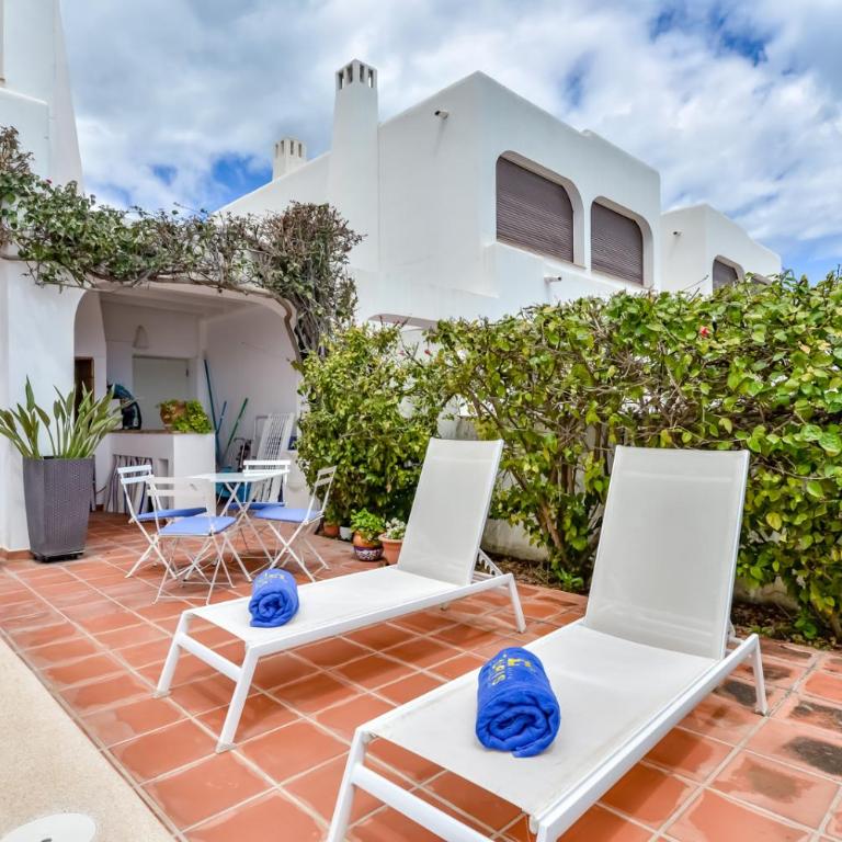 Villa Mirador de Bassetes 15 - Grupo Turis - Villa - 40