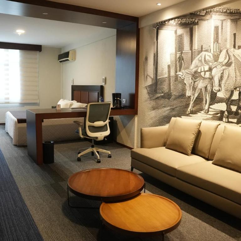 Hotel Cortez - Suite - 1