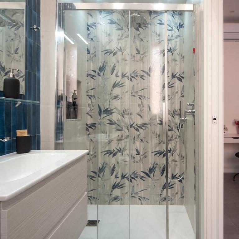 Veniero37 Guest House - King Room with Private Bathroom - 16