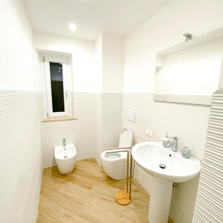 Lovely Villa, close to the beach - Three-Bedroom House - 22