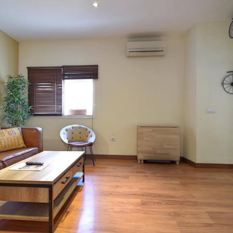 Apt del Conde Old town - Two-Bedroom Apartment - 3