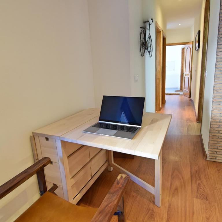 Apt del Conde Old town - Two-Bedroom Apartment - 40