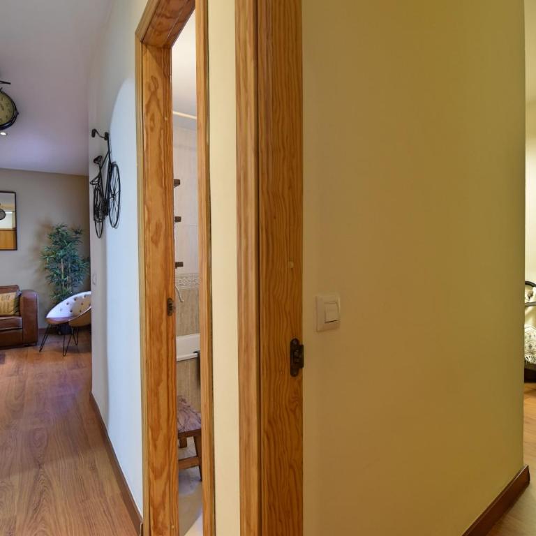 Apt del Conde Old town - Two-Bedroom Apartment - 32