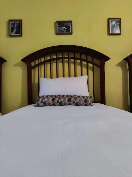 Bascarsija apartment B-Home Old Town Sarajevo - Two-Bedroom Apartment - 16