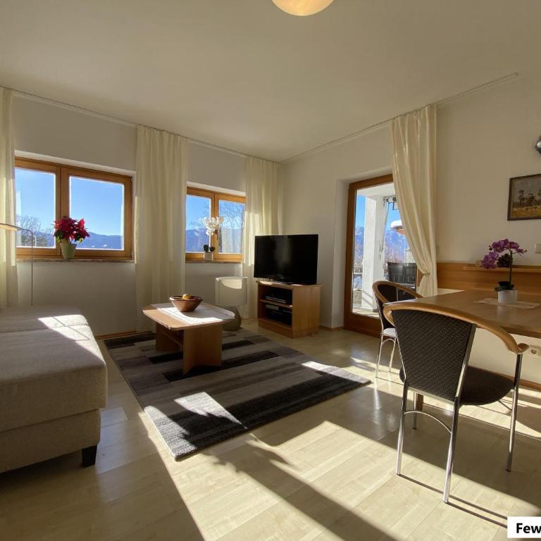 Haus am Hügel - Apartment - 21