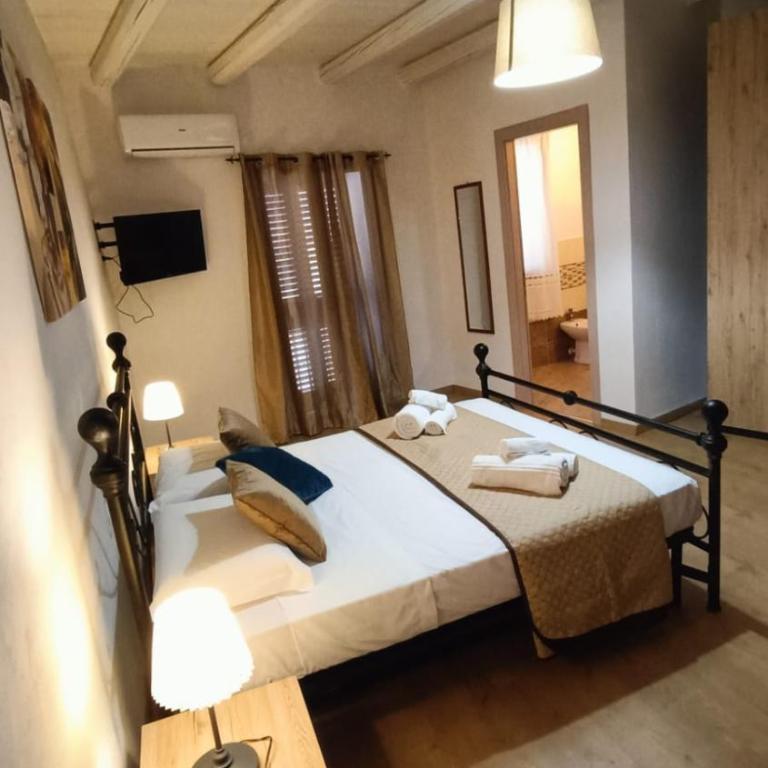 La Terrazza Di Athena sweet rooms - Camera King con Balcone - 4
