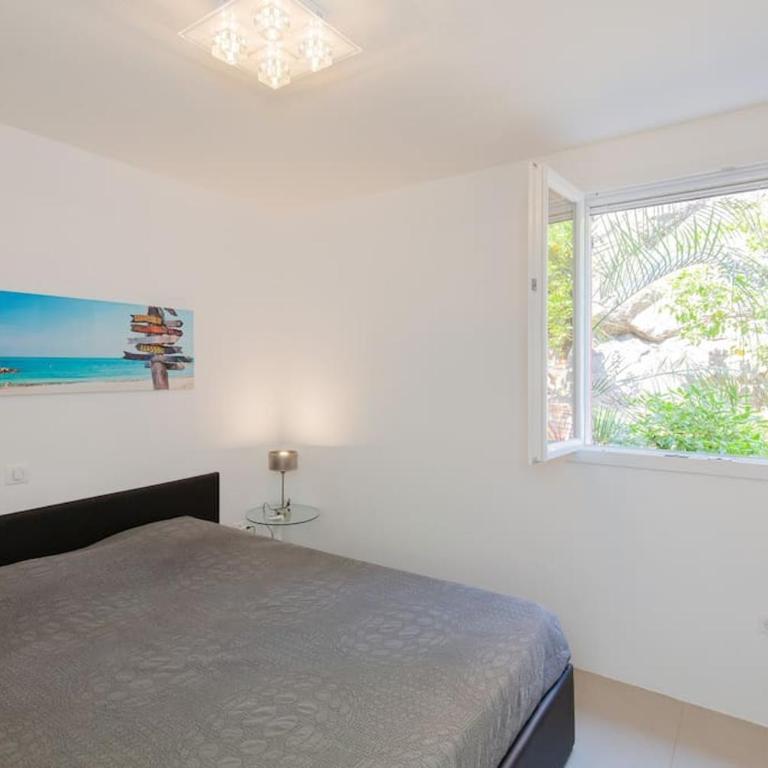 2 pièces climatisé à 200m des plages - Appartement 1 Chambre - 8