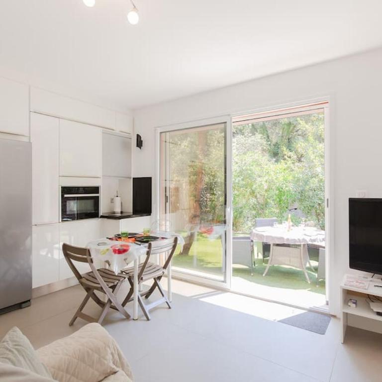 2 pièces climatisé à 200m des plages - Appartement 1 Chambre - 23