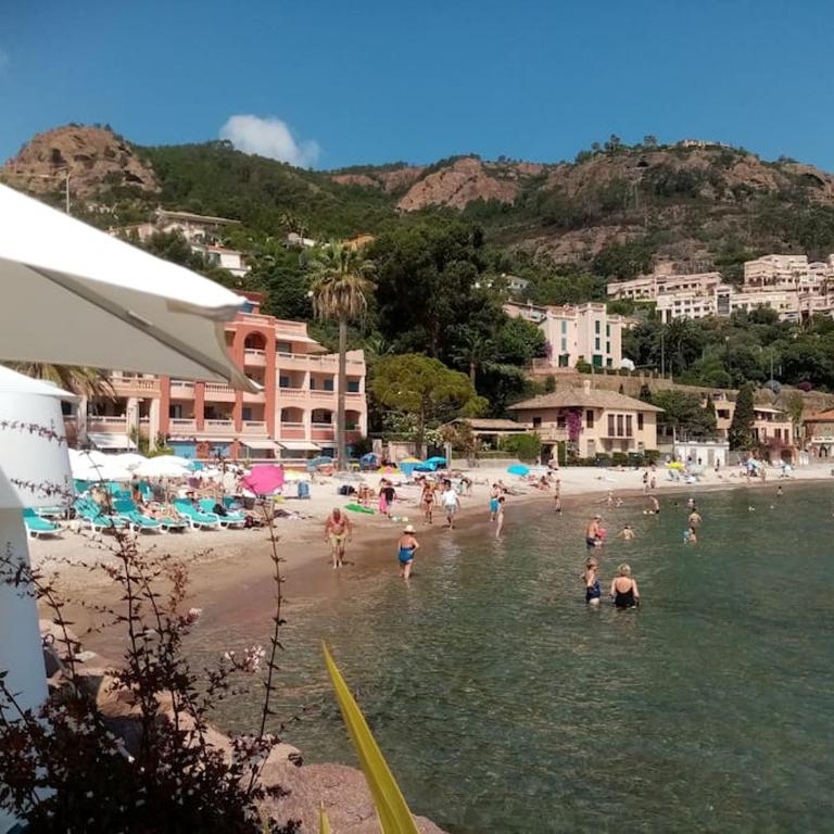 2 pièces climatisé à 200m des plages - Appartement 1 Chambre - 35