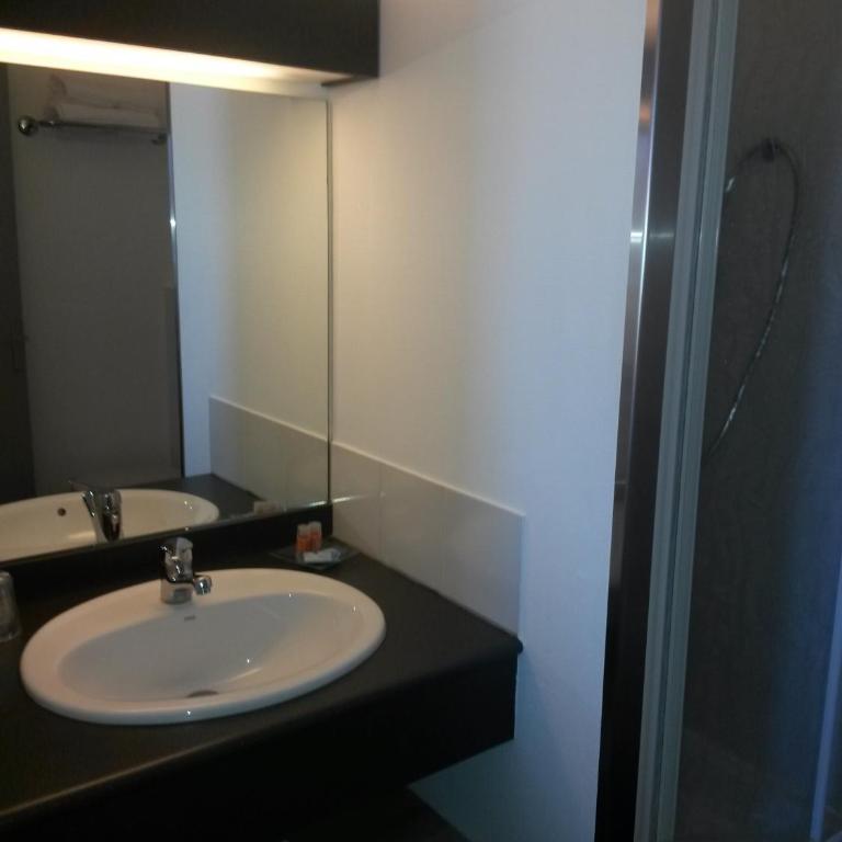 The Originals Boutique, Hôtel Alizé, Évian-les-Bains - Chambre Double – Vue sur Cour - 6