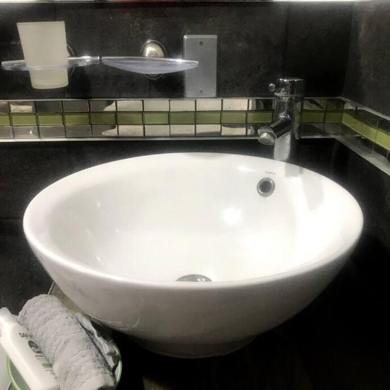 Habitación Donovan, confortable con baño privado - Apartamento de 1 dormitorio - 16