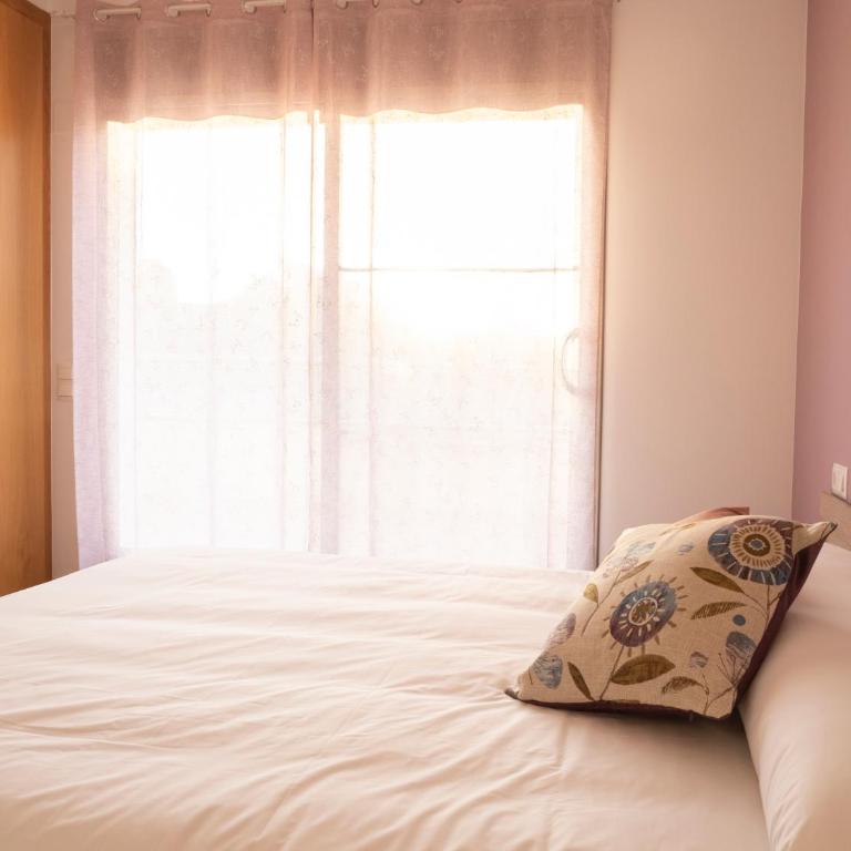Villa Joan - Three-Bedroom Villa - 26