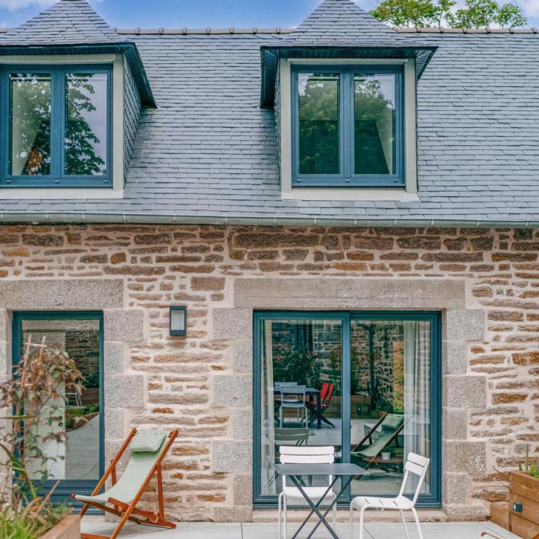 Awesome Home In Concarneau - Maison de Vacances 1 Chambre - 2