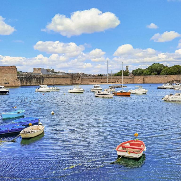 Awesome Home In Concarneau - Maison de Vacances 1 Chambre - 14