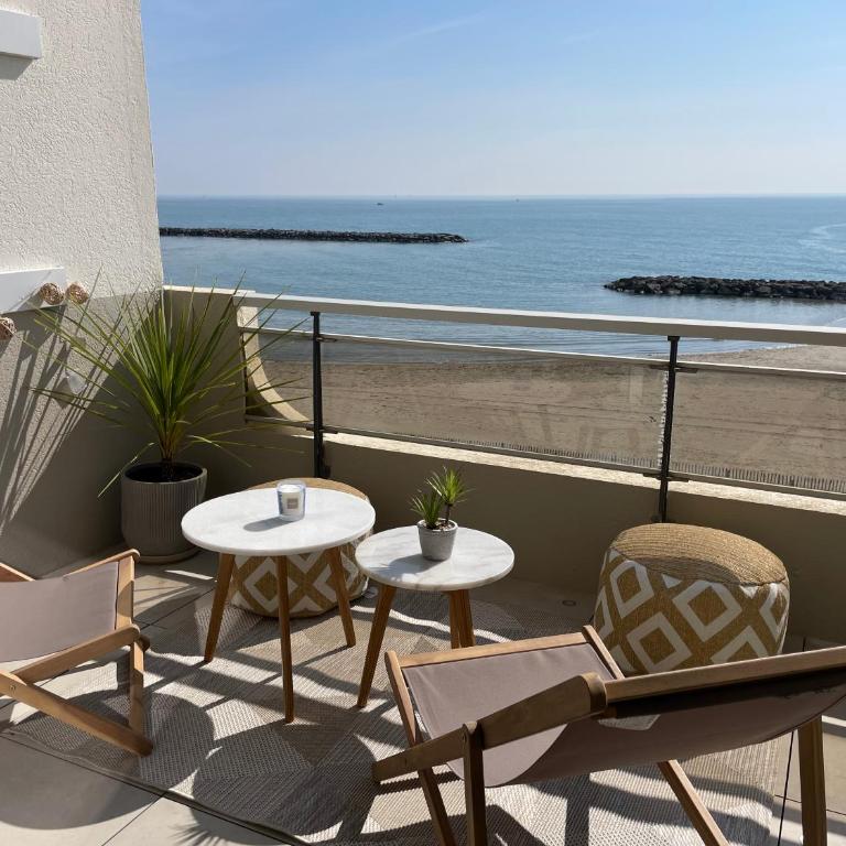 Le pied dans l'eau - Studio - Vue sur Mer - 16