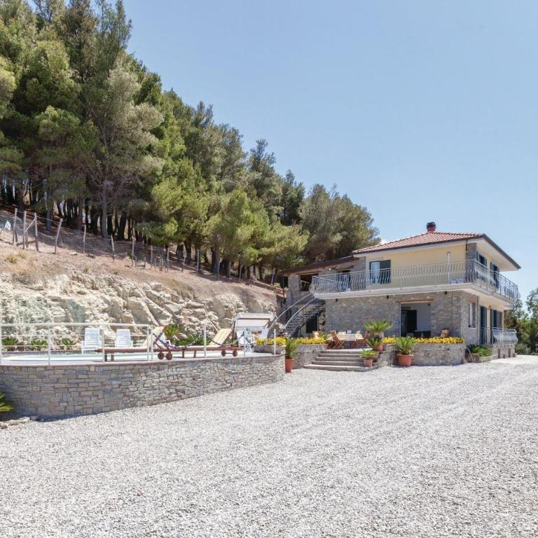 Awesome Home In Agropoli Sa - Casa Vacanze con 4 Camere da Letto - 9