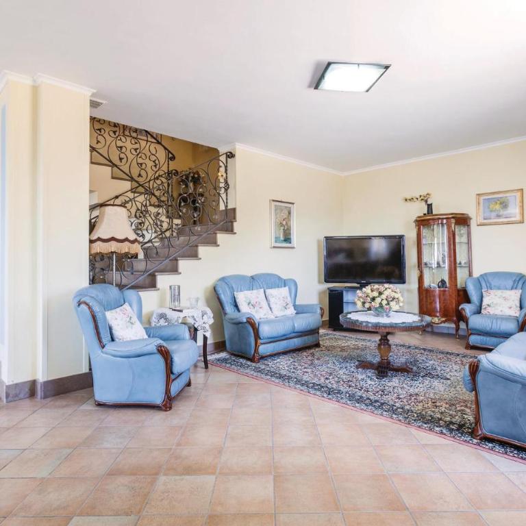 Awesome Home In Agropoli Sa - Casa Vacanze con 4 Camere da Letto - 11