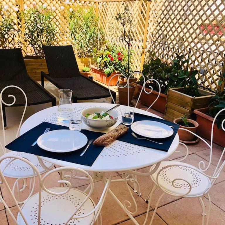 Charming studio mezzanine w/ large terrace - Nice - Appartement 1 Chambre - 6