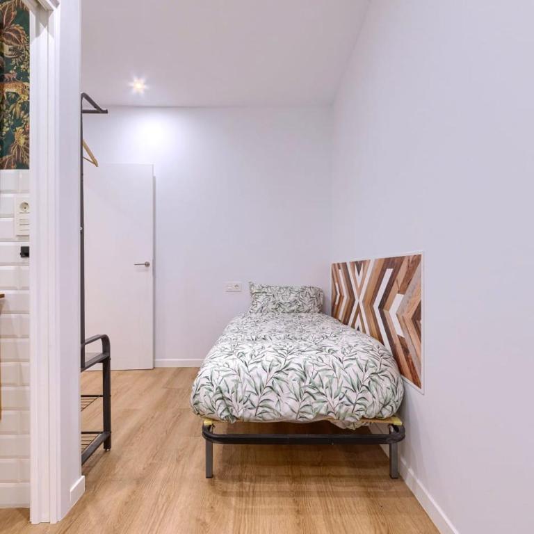 Roomscapital - Three-Bedroom Apartment - 13