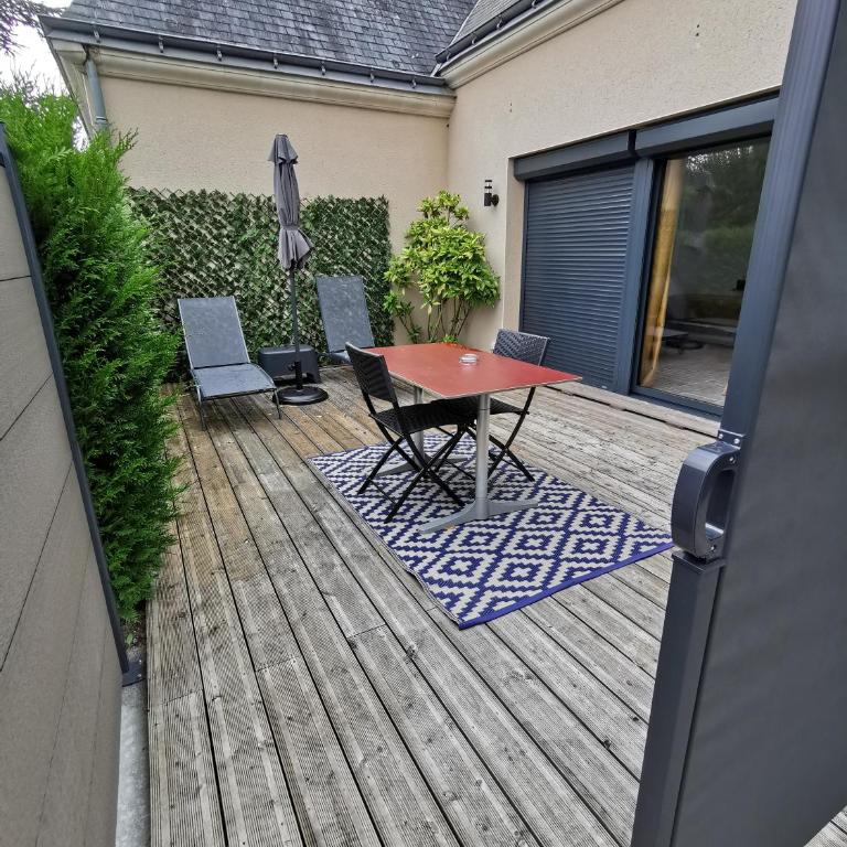 Les Terrasses de Saumur - Hôtel & Appartements - Restaurant & Spa (Logis) - Studio avec Terrasse et Vue - 10