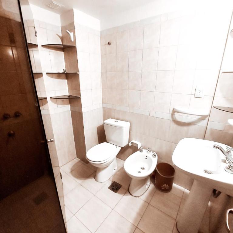 Hermoso Departamento amplio con BALCÓN - Apartamento de 1 dormitorio - 4