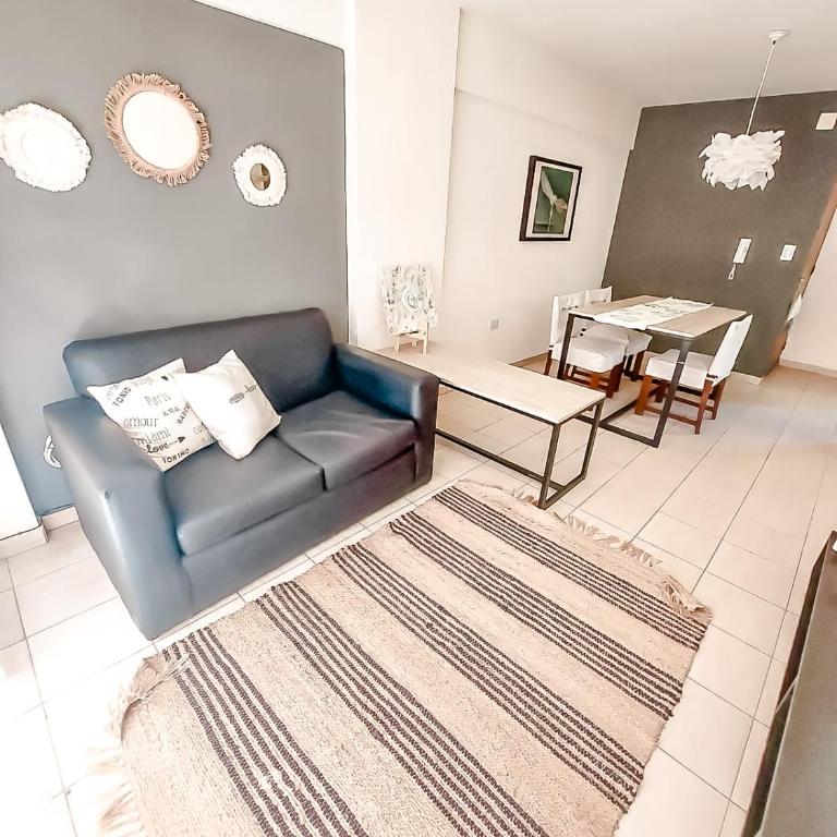 Hermoso Departamento amplio con BALCÓN - Apartamento de 1 dormitorio - 1