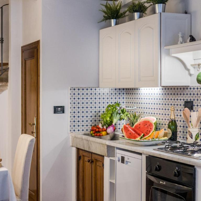 Rio delle Fate, a Fairytale Home along the Stream in Vorno, Lucca - Villa - 43