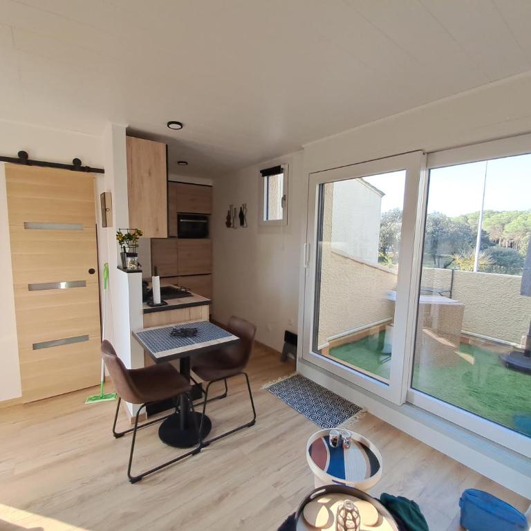 Résidence Saint Loup studio climatisé entièrement rénové - Appartement 1 Chambre - 15
