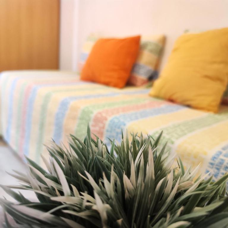 Luminoso apartamento en SALOU con PISCINA, TERRAZA y PARQUE INFANTIL IDEAL FAMILIAS - Apartamento con vistas a la piscina - 13
