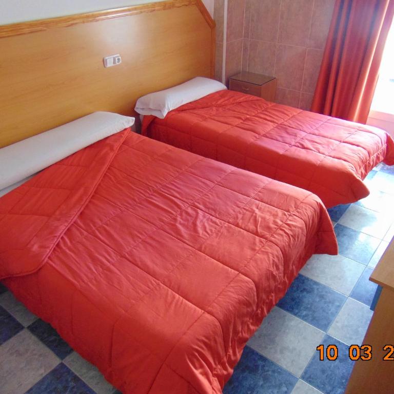Hotel Libertador - Double Room with Extra Bed - 3