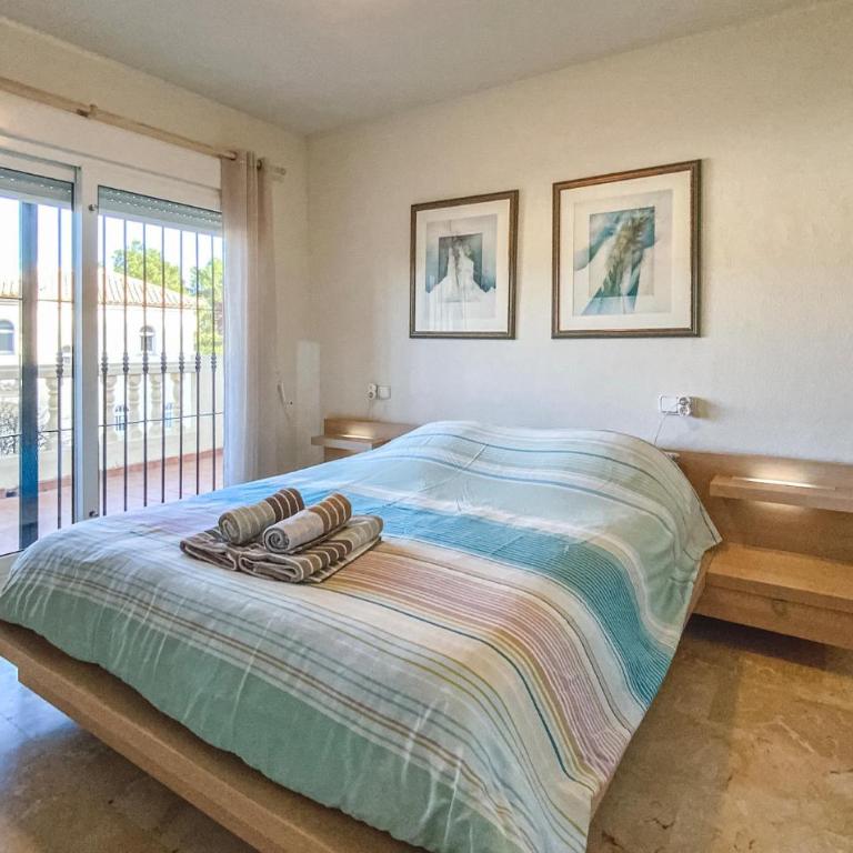 Gorgeous Home In Orihuela Costa - Casa Vacacional de 3 dormitorios - 7