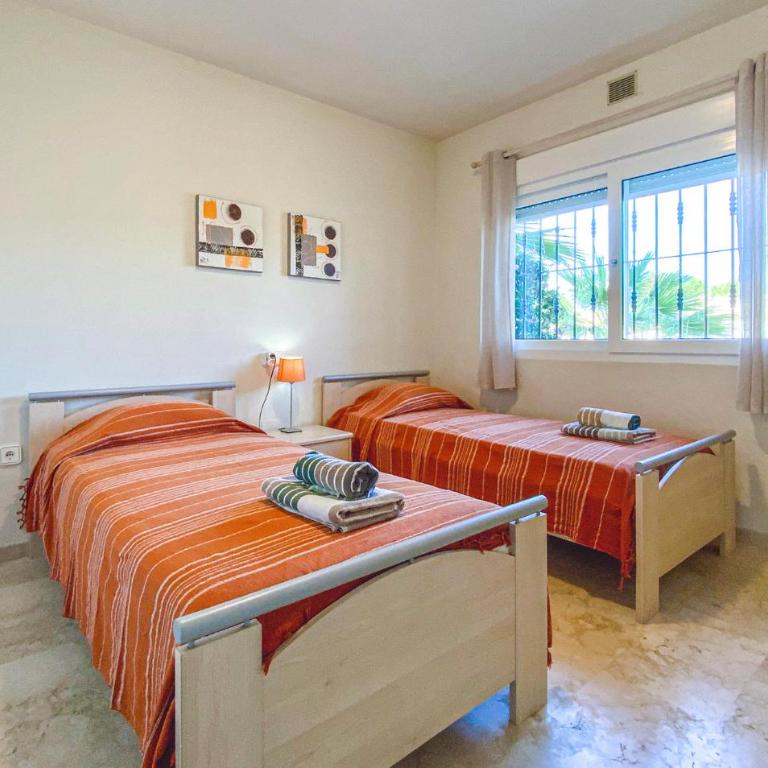 Gorgeous Home In Orihuela Costa - Casa Vacacional de 3 dormitorios - 12