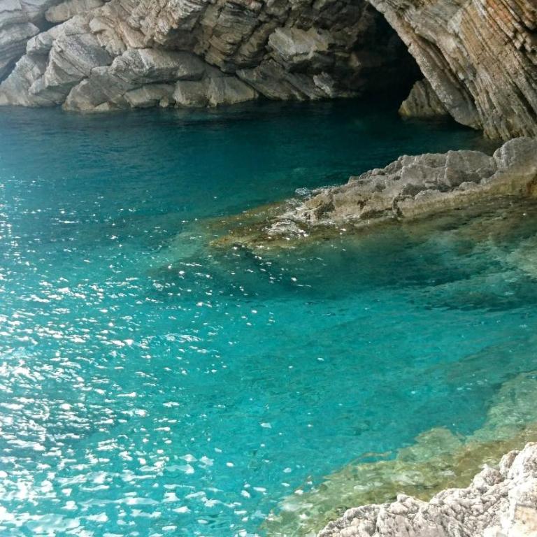 Petrovac Bay Monte - Three-Bedroom Apartment - 30
