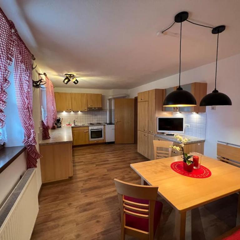 Ferienwohnung Steinbock Terrasse, Gartensauna, Garten, Grillplatz - Apartment mit 2 Schlafzimmern - 27