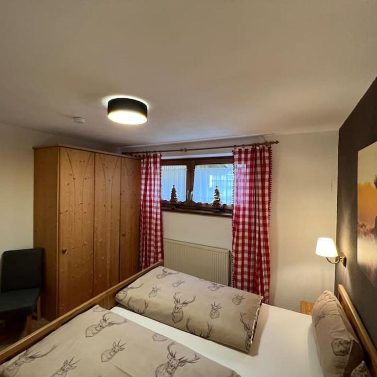 Ferienwohnung Steinbock Terrasse, Gartensauna, Garten, Grillplatz - Apartment mit 2 Schlafzimmern - 30