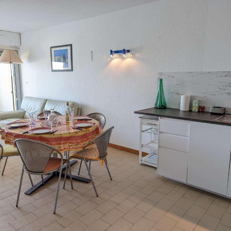 Appartement 4/5 pers avec parking privé, vue sur mer - FR-1-387-105 - Appartement (5 Adultes) - 5
