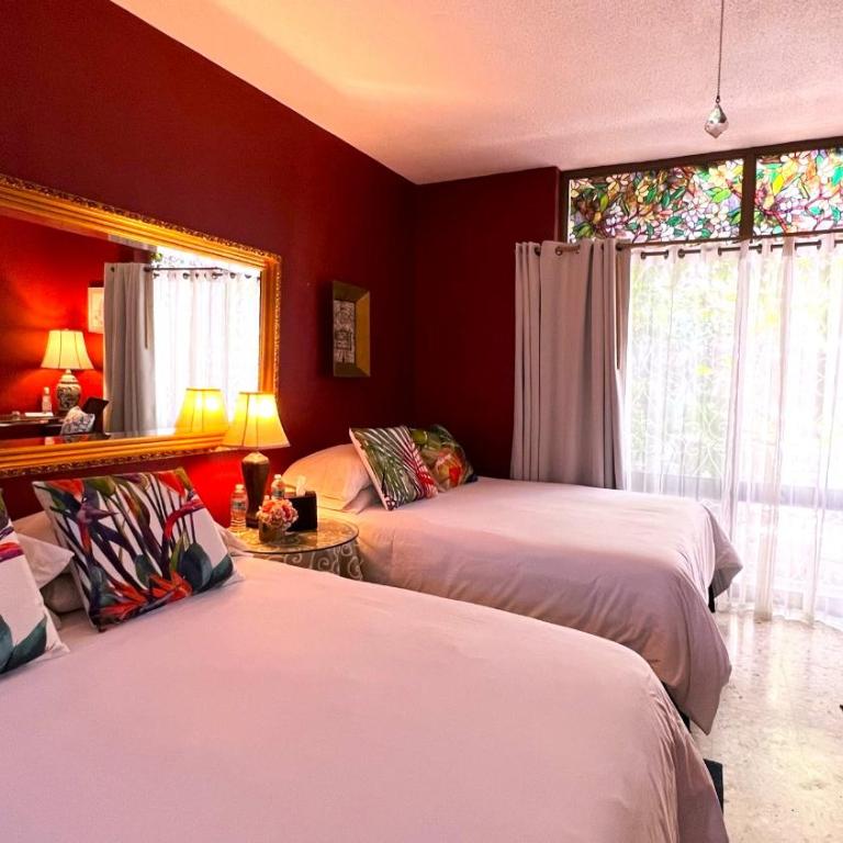 Dickinson Guest House, Guadalajara Expo - Casa de 4 dormitorios - 60