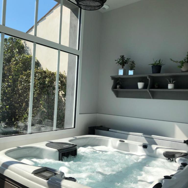 Maison M, chambre privée accès jardin piscine et jacuzzi près de La Rochelle - Chambre Double - 1