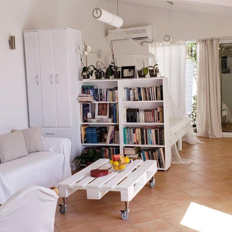 Luxury place with a magnificent view - One-Bedroom Apartment - 12