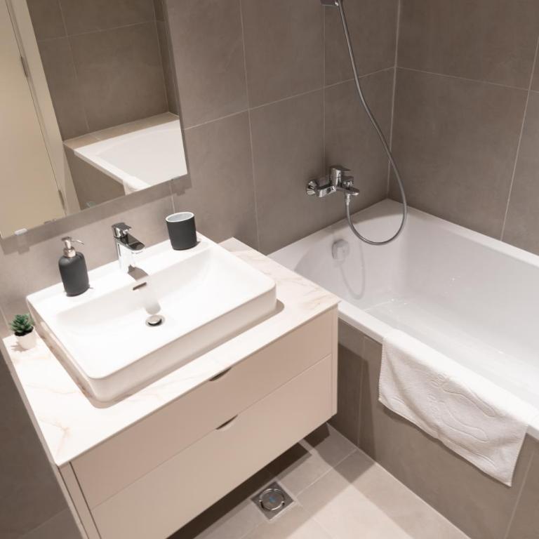 Tommy BW - Apartman sa 2 Spavaće Sobe - 2