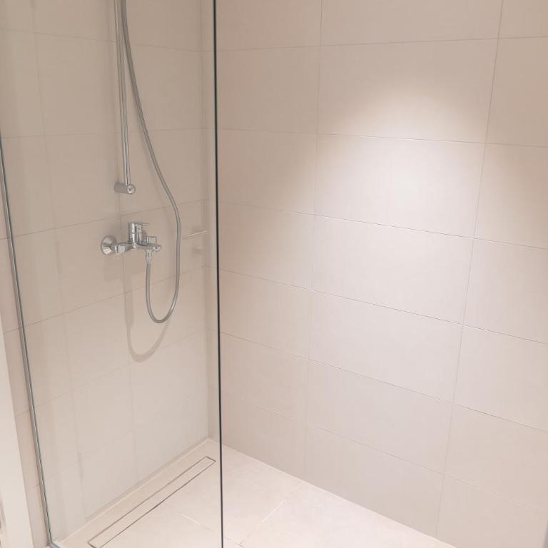 Tommy BW - Apartman sa 2 Spavaće Sobe - 14