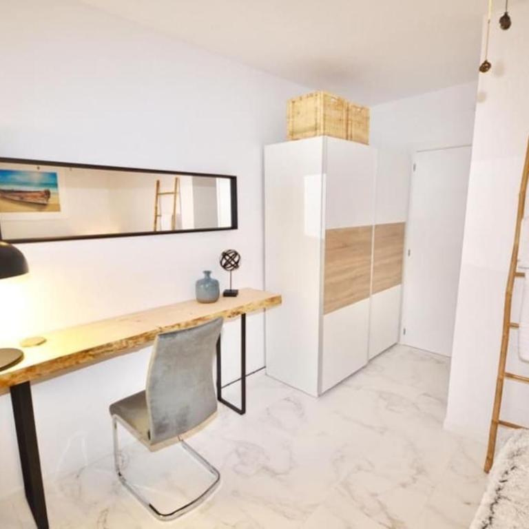 Belle Mar modern apartment centre of Torrevieja - Apartamento de 3 dormitorios - 9