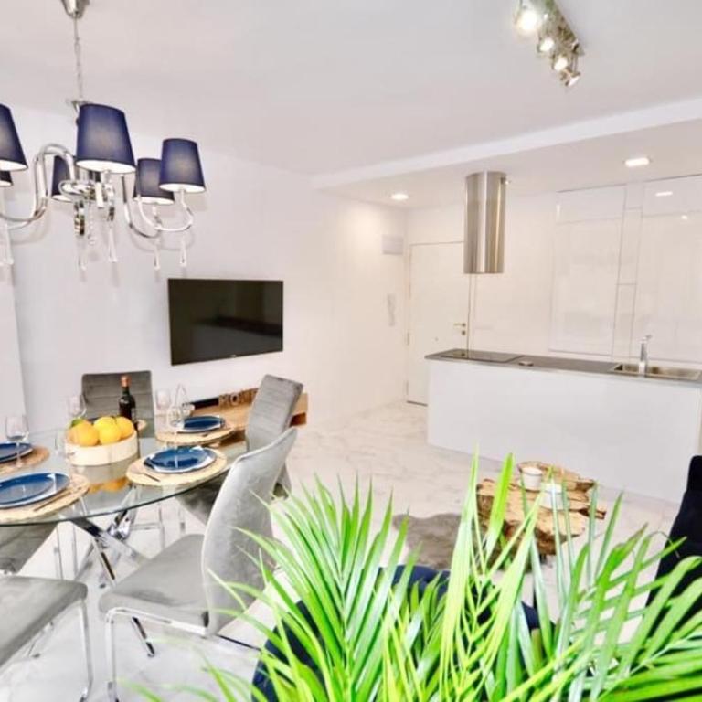 Belle Mar modern apartment centre of Torrevieja - Apartamento de 3 dormitorios - 5