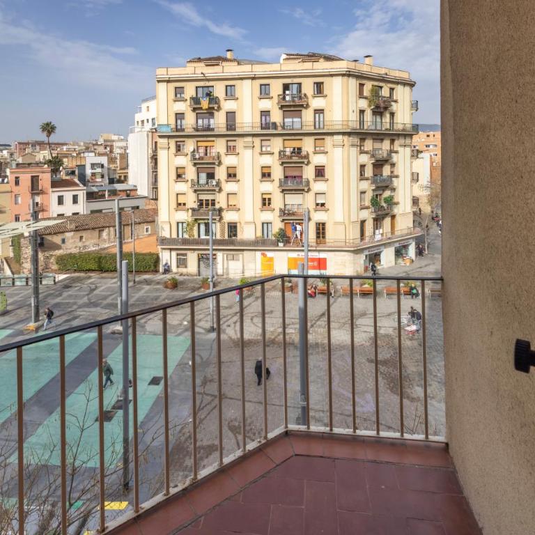 Hostal Sans - Chambre Simple avec Balcon - 2