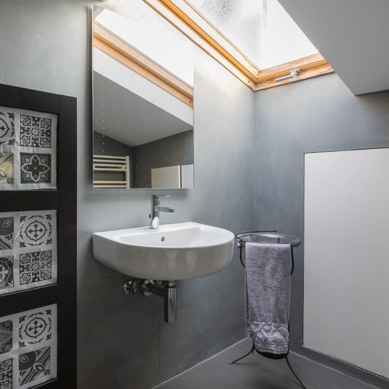 Italy prestigious historical attic in Bologna - One-Bedroom Apartment - 18